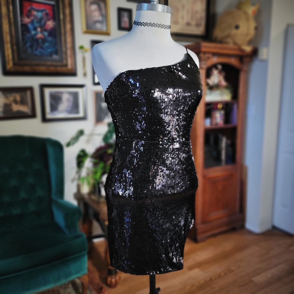 Fashion Nova Mini Dress Sequin Black One Shoulder Party Clubwear Size S NWT